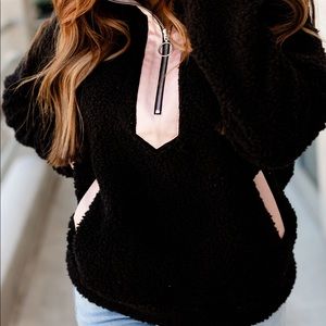 Ampers and ave Sherpa size large